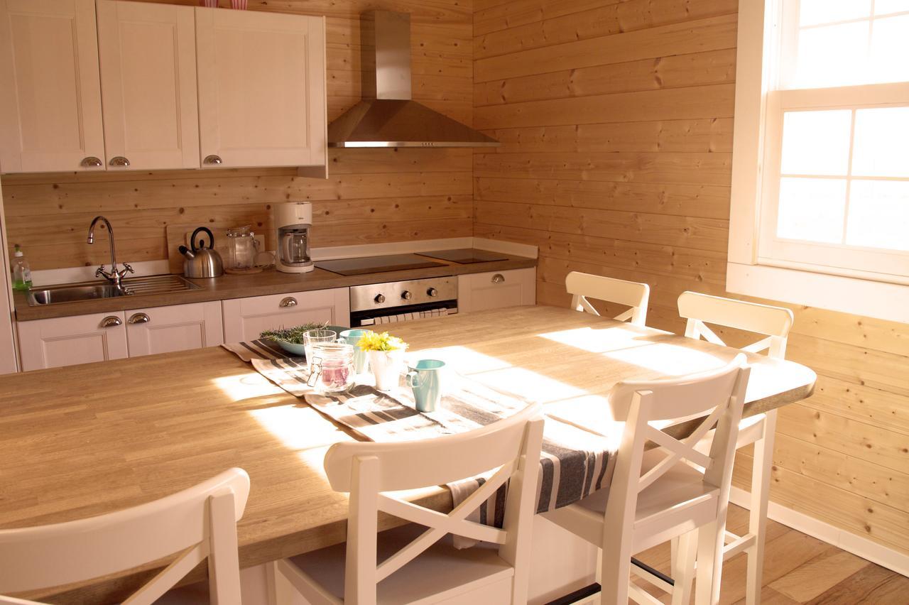 Evolution Camp Hotel Sant'Ippolito Bagian luar foto