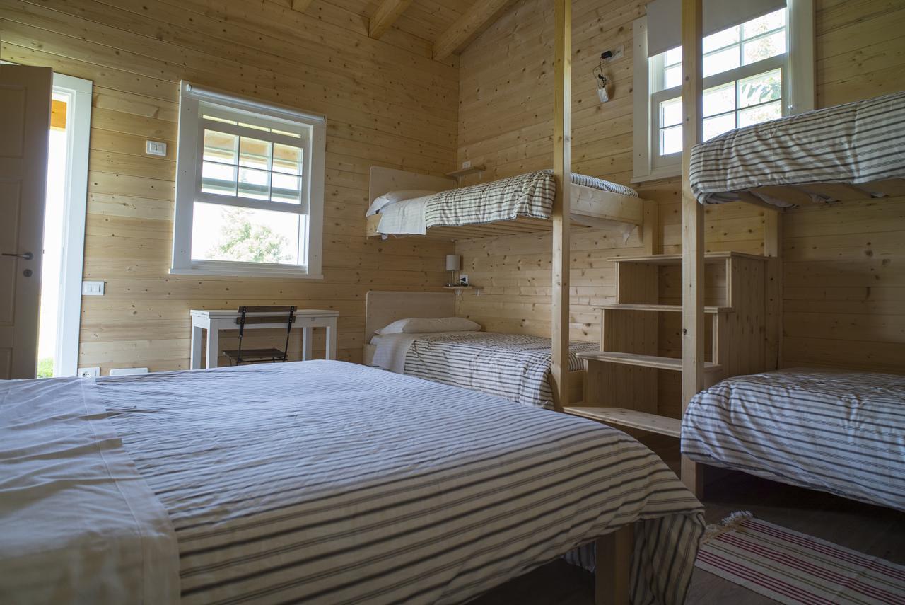Evolution Camp Hotel Sant'Ippolito Bagian luar foto